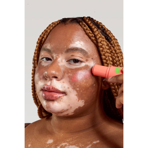 Glow Hub - Buff ბლაშ სტიკი - Peach Tea - 5გ
