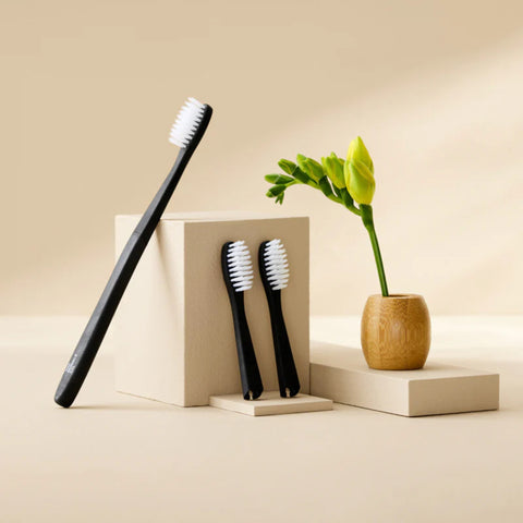 Humble - Plant-Based Toothbrush With Replaceable Heads - Soft N3